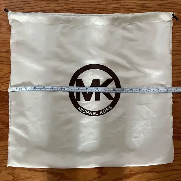 Michael Kors Dust Bag - Picture 5 of 6